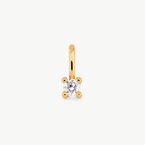 single diamond pendant in gold vermeil front shot