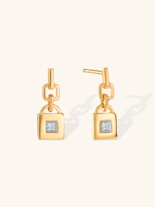 Mini padlock diamond earrings in gold