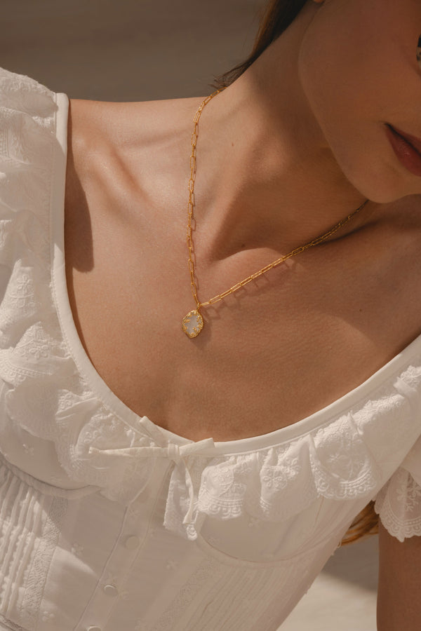 Flora Mother Of Pearl Pendant