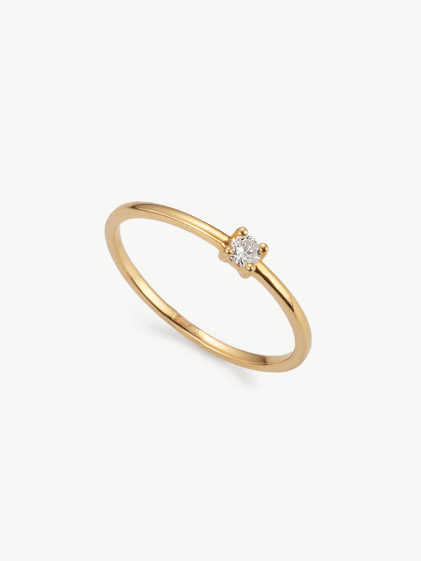lab grown diamond solitaire ring in gold vermeil from L'ERA jewellery
