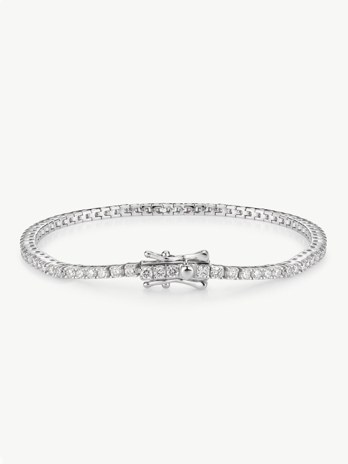 lab grown diamond tennis bracelet in sterling silver clasp 