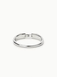 Crossover diamond signet ring (Sample)