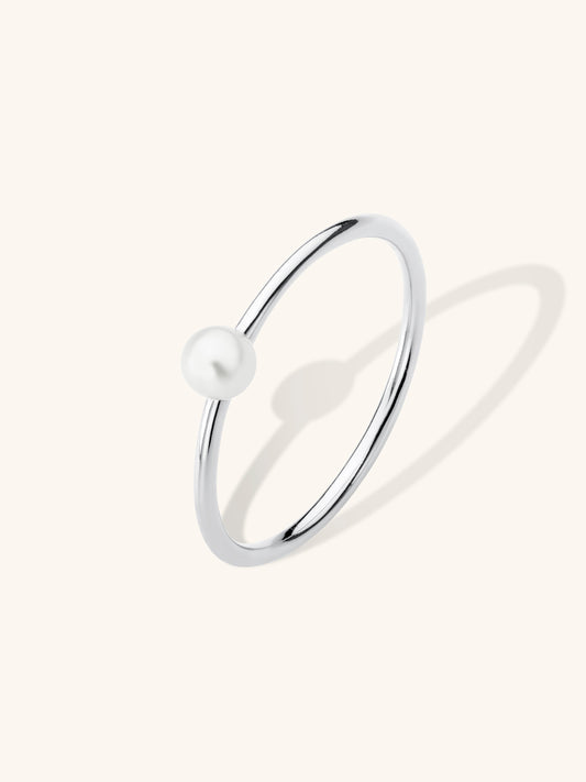 Freshwater pearl ring in sterling silver