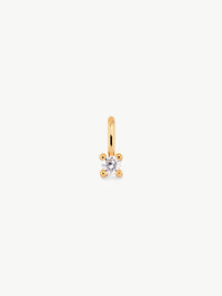 single diamond pendant in gold vermeil front shot